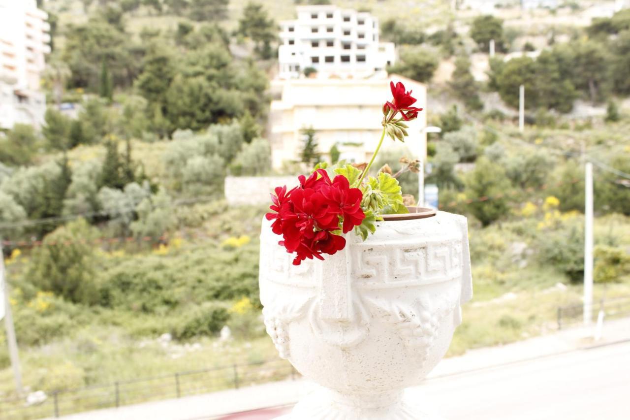 Elite Hotel Sarande Exterior photo